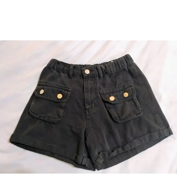 Stylish Women's Black Cargo Shorts - Picture 1 of 5